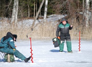 crappie anglers on ice